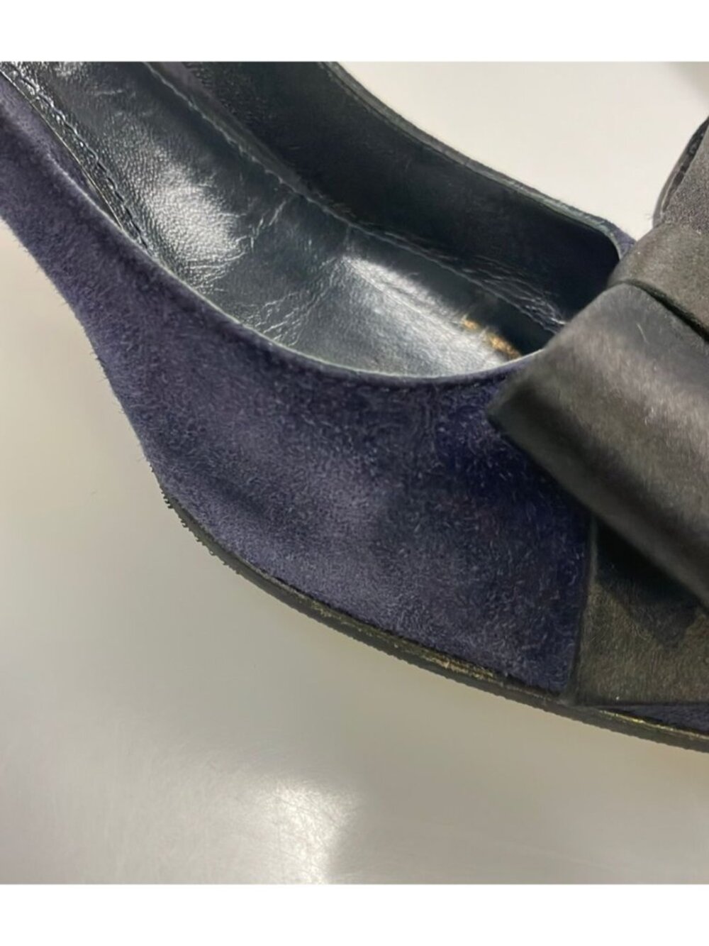 Prada Pumps Ribbon Heels - Picture 9 of 10